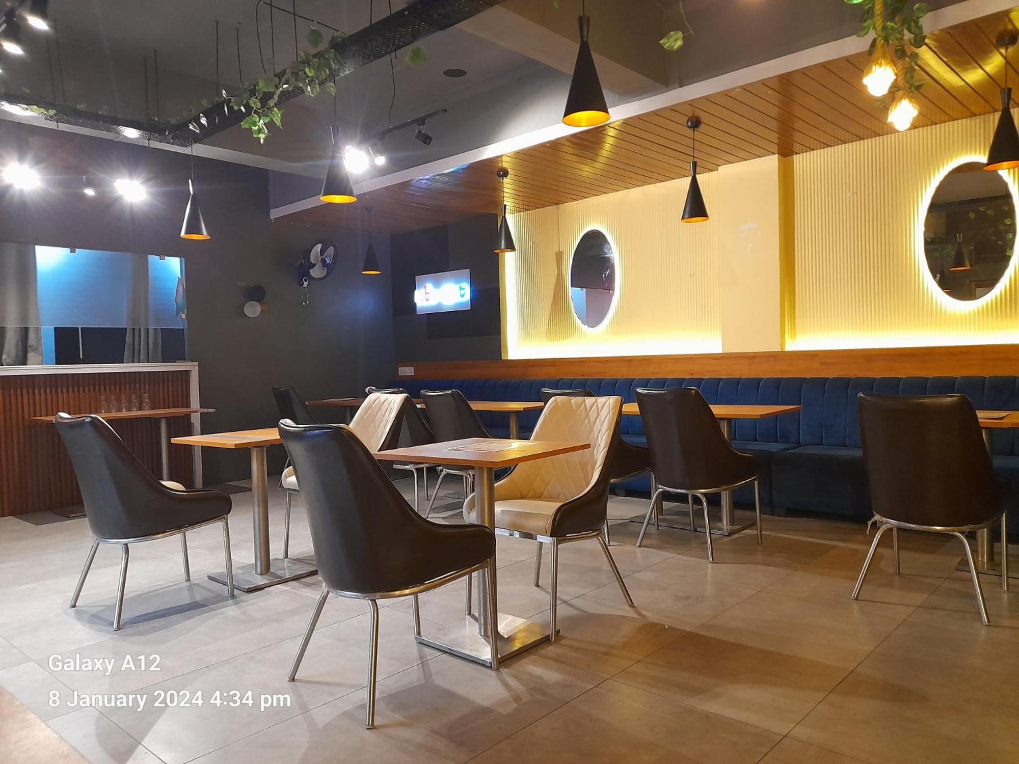 Hotel Pink Paradise Gorakhpur Zewnętrze zdjęcie