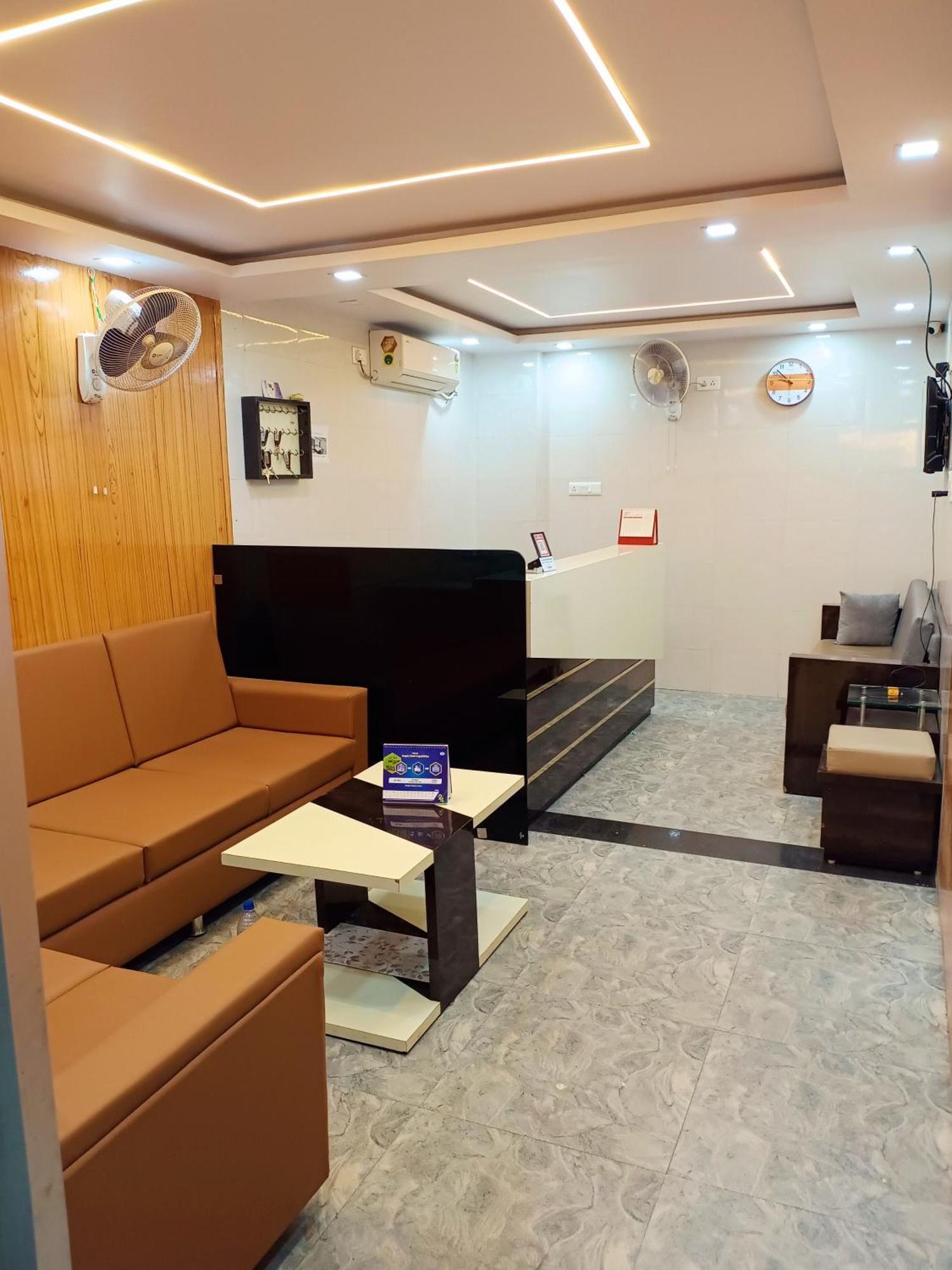 Hotel Pink Paradise Gorakhpur Zewnętrze zdjęcie